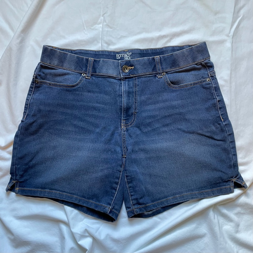 terra & sky denim jean shorts, Size 14W